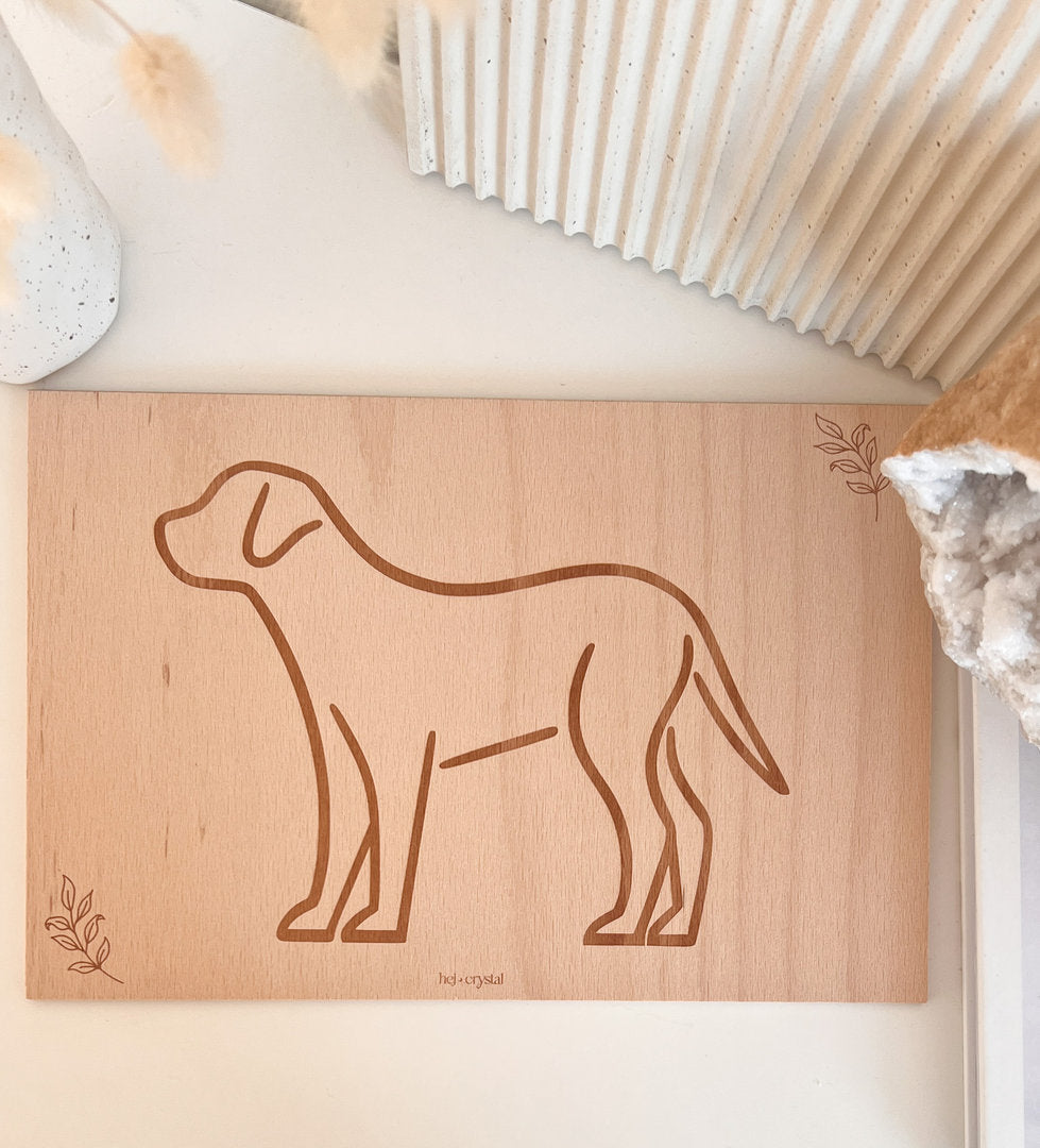 Buchenholzbrett "Hund" für Energiearbeit