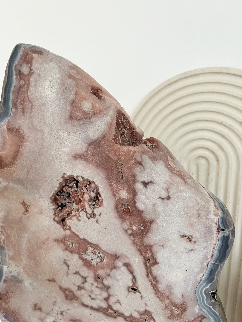 Rosa Amethyst Platte auf Granit Sockel Unikat - XL