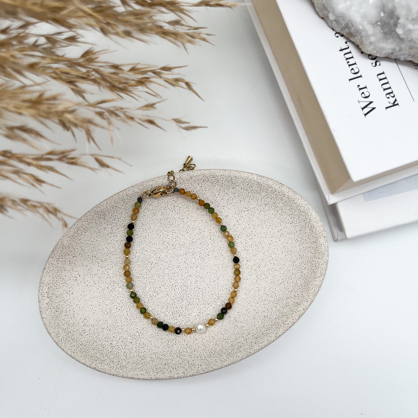 Aventurin grün-gelb Armband mit goldfarbenen Elementen
