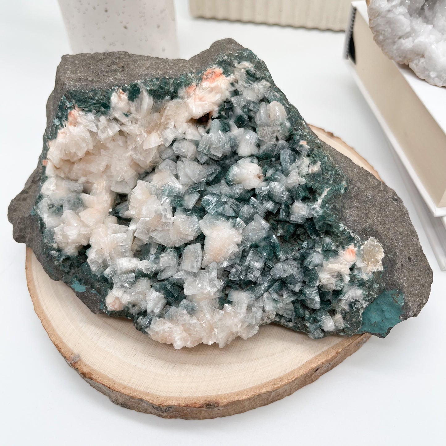 Wunderschöne Zeolith Stufe Gr. XL