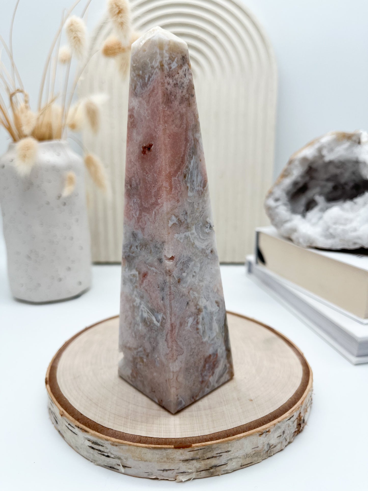 Zauberhafter Rosa Amethyst Obelisk 💫🌸