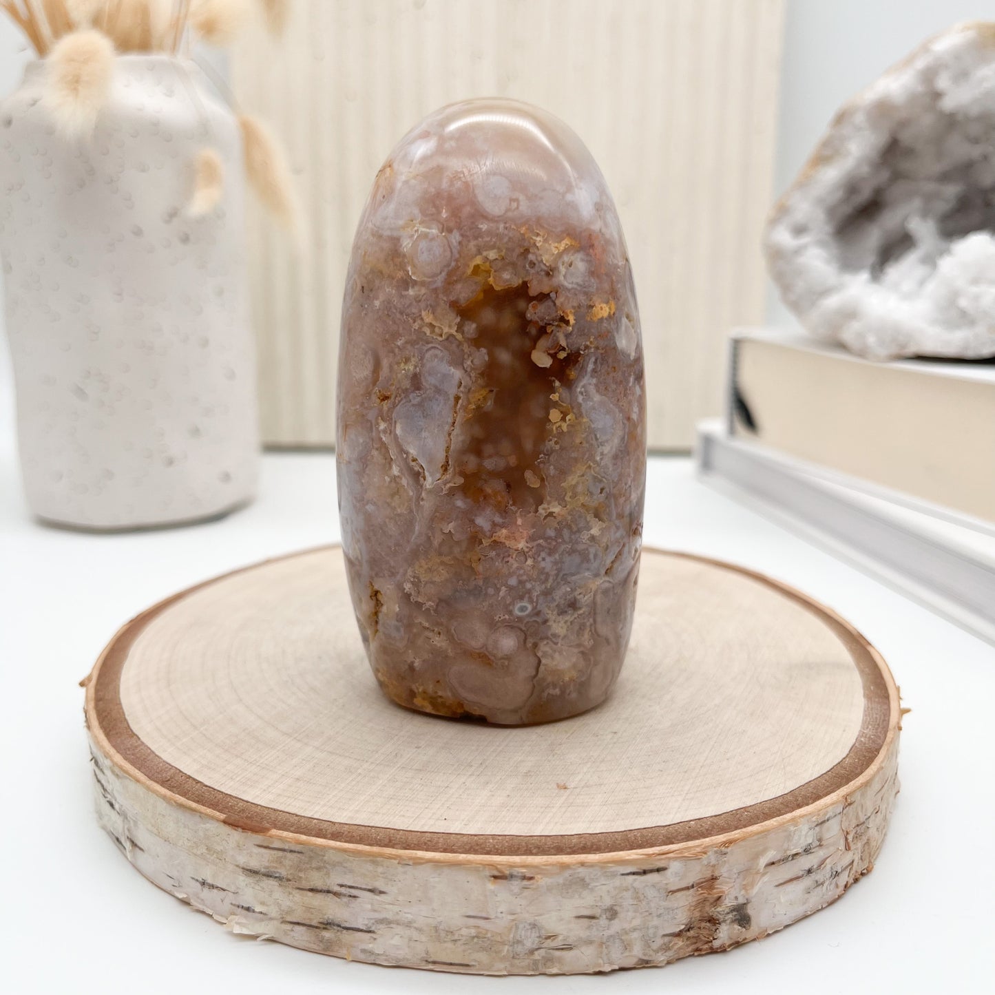 Kraftvolle 🌸 Kirschblütenchalcedon Free Form