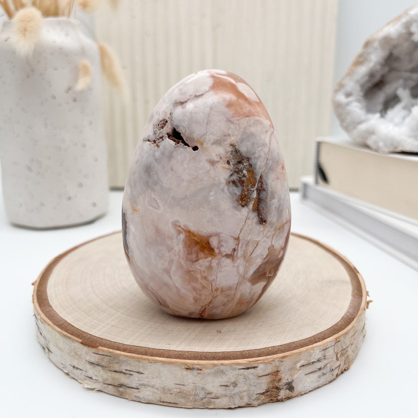 Kraftvolle 🌸 Kirschblütenchalcedon Free Form