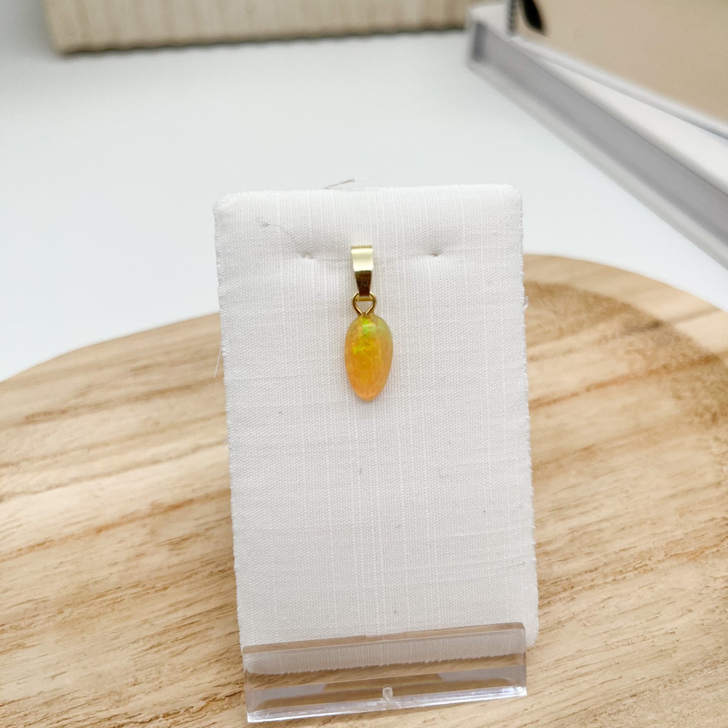 Kraftvoller 💫 Opal Anhänger in AA Qualität, vergoldet✨