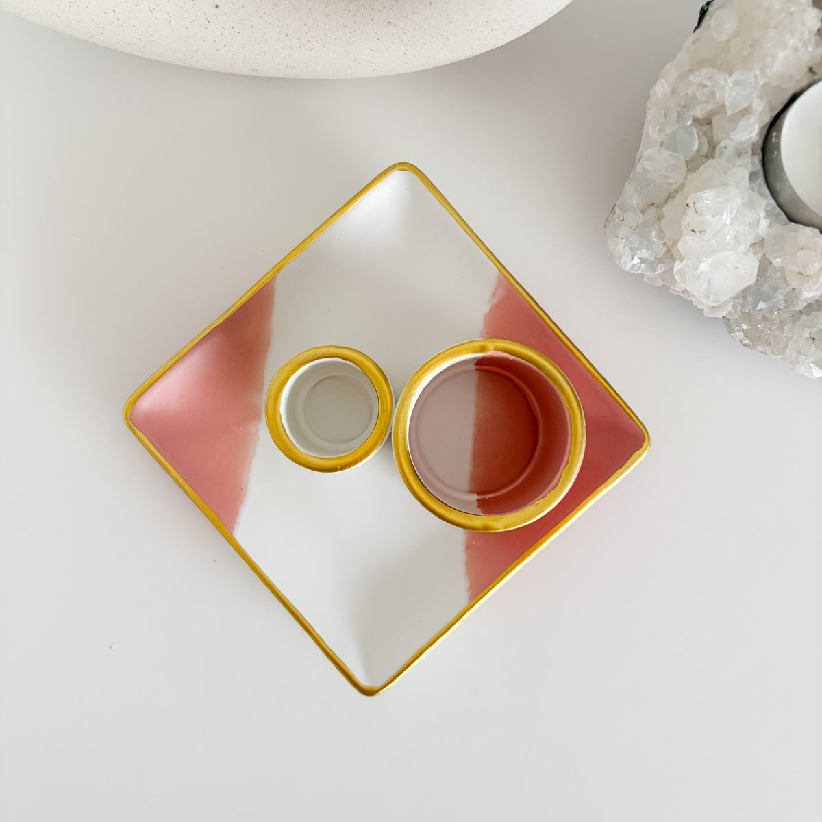Edler Halter für Palo Santo und Smudge- Bündel aus Keramik, in den Farben Weiß-Rosa-Gold