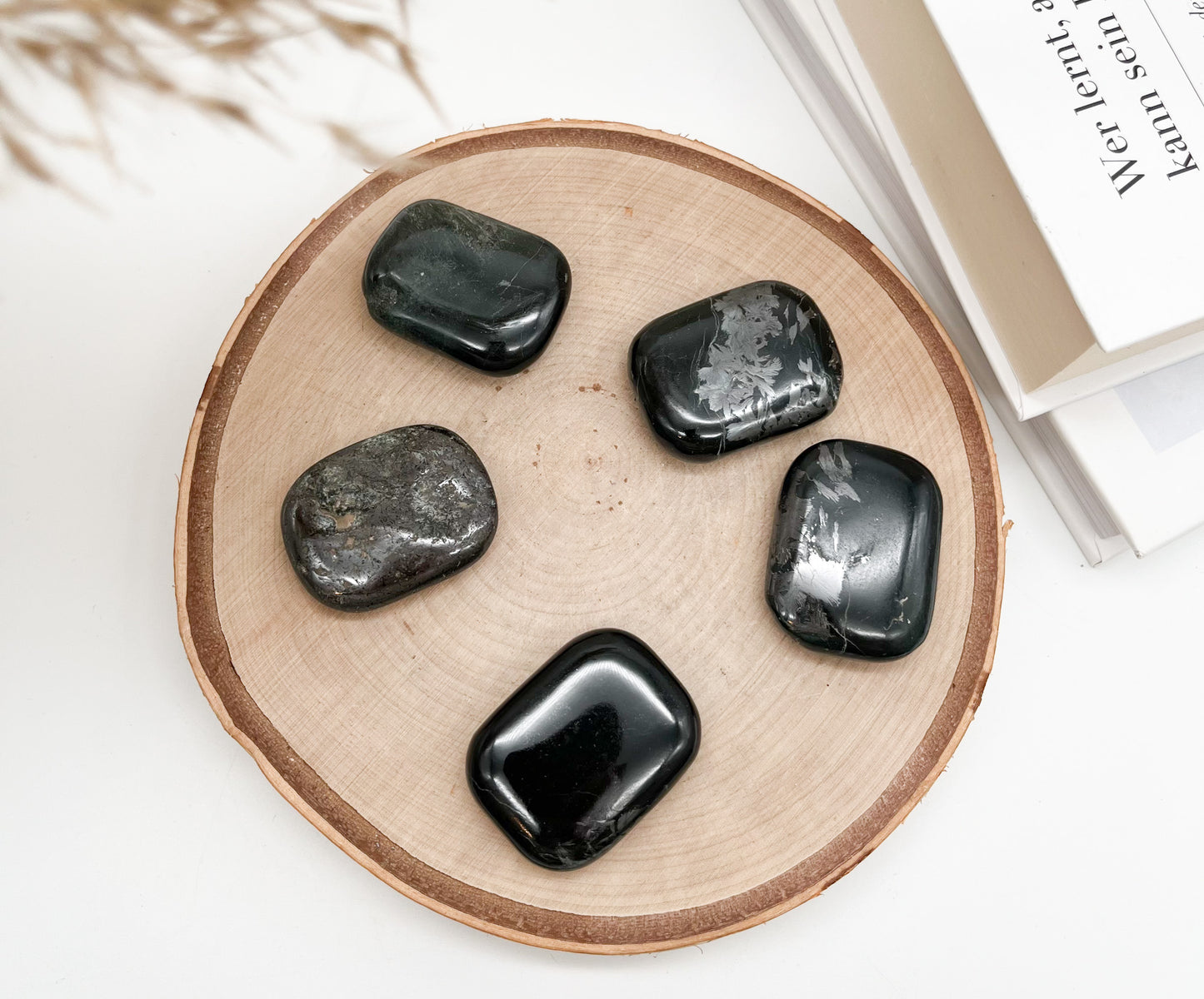 Magnetit Flatstone, besonders für Healerinnen ✨🙏🏼