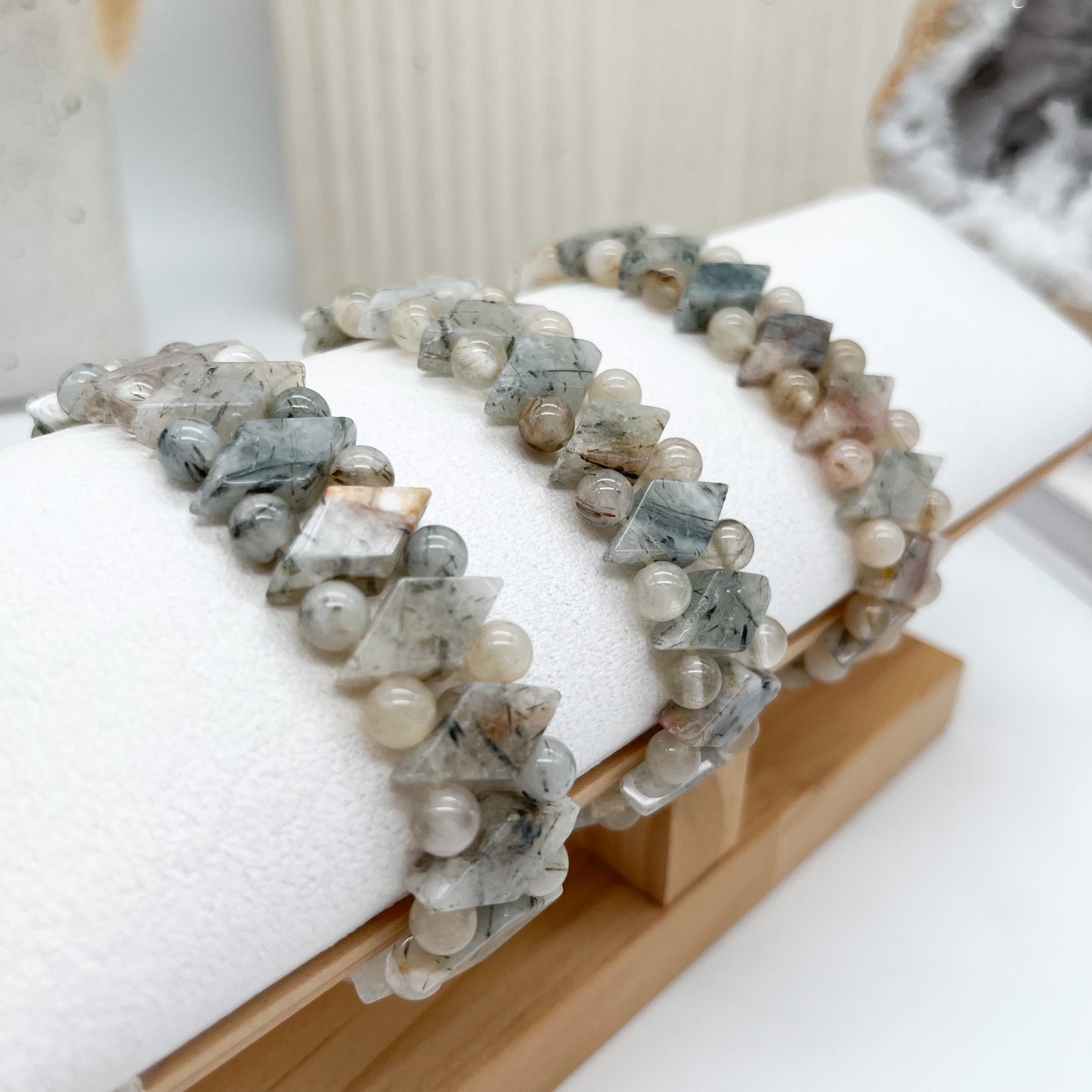 Sehr schönes "Inklusienquarz" Armband "Raute"