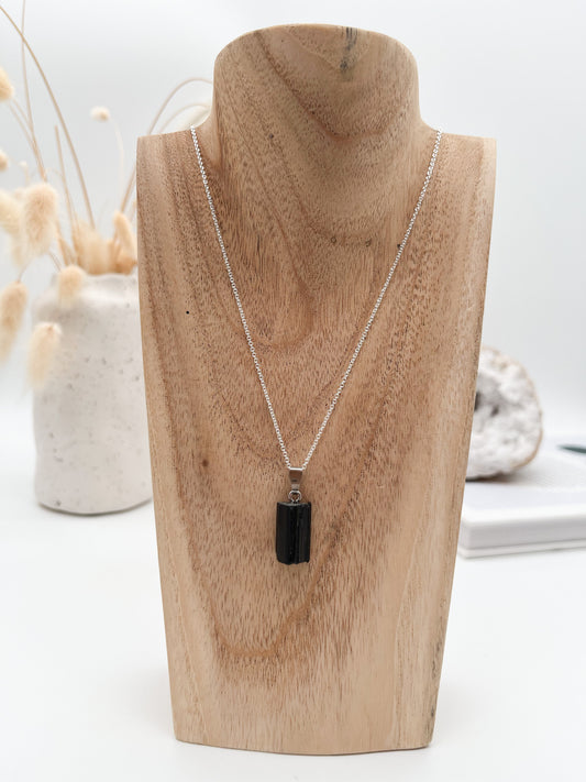 Schöner 🖤 Turmalin Schörl Anhänger📿 "Kristall" in Silber