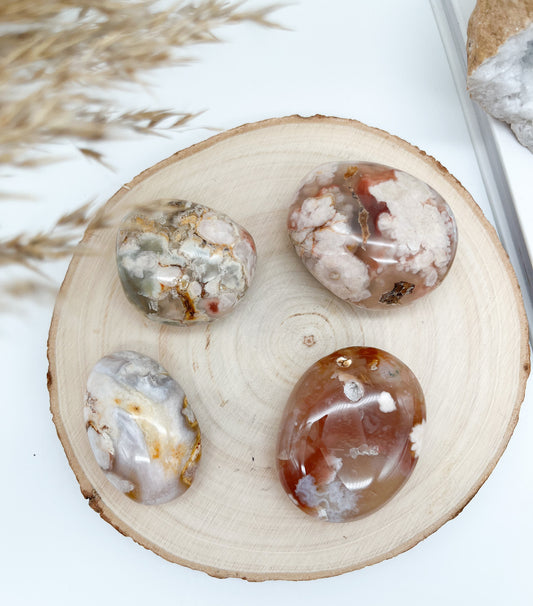 Kirschblüten 🌸 Chalcedon, lass deine 💫Persönlichkeit 🥰 neu erblühen