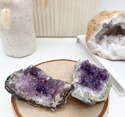 Amethyst Stufe 💜 löst negative Energien ⚡u. Blockaden
