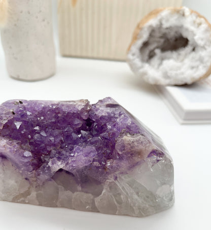 Tolle💜Amethyst Stufe für gute Raumenergie 🏠 und besseren Schlaf 🌙