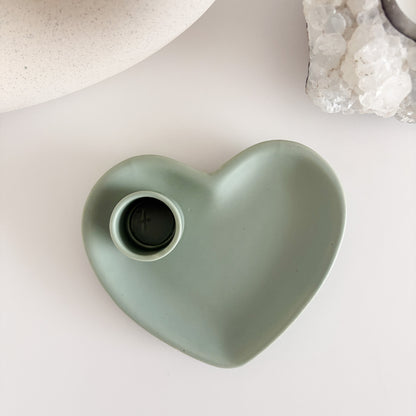 Schöner, grüner Palo Santo Halter aus Keramik in Herzform💚