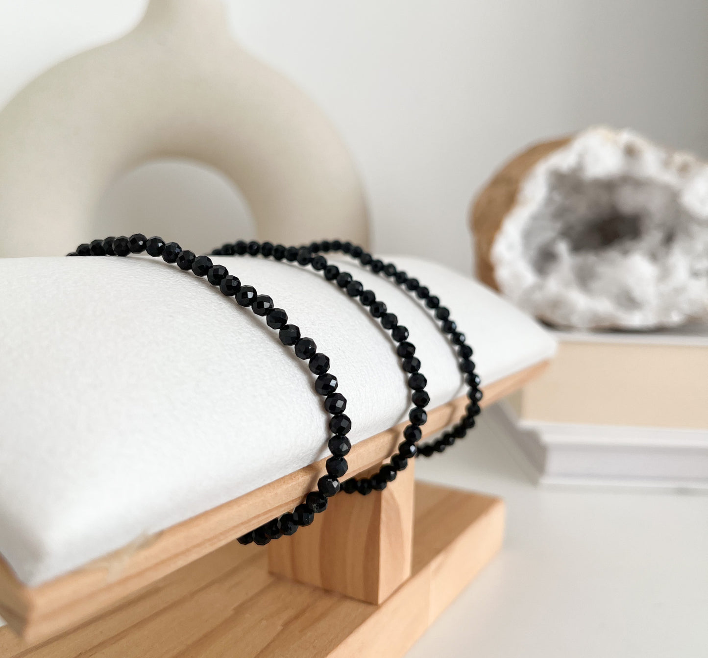 Turmalin 🖤Schörl Armband, 4mm facettiert, hilft Ziele💫 zu erreichen & schützt 🛡️vor negativen Einflüssen