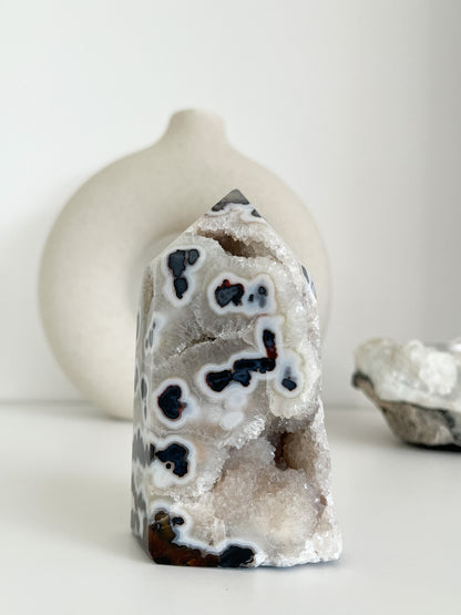 Wunderschöner, druzy Achat Turm 💫
