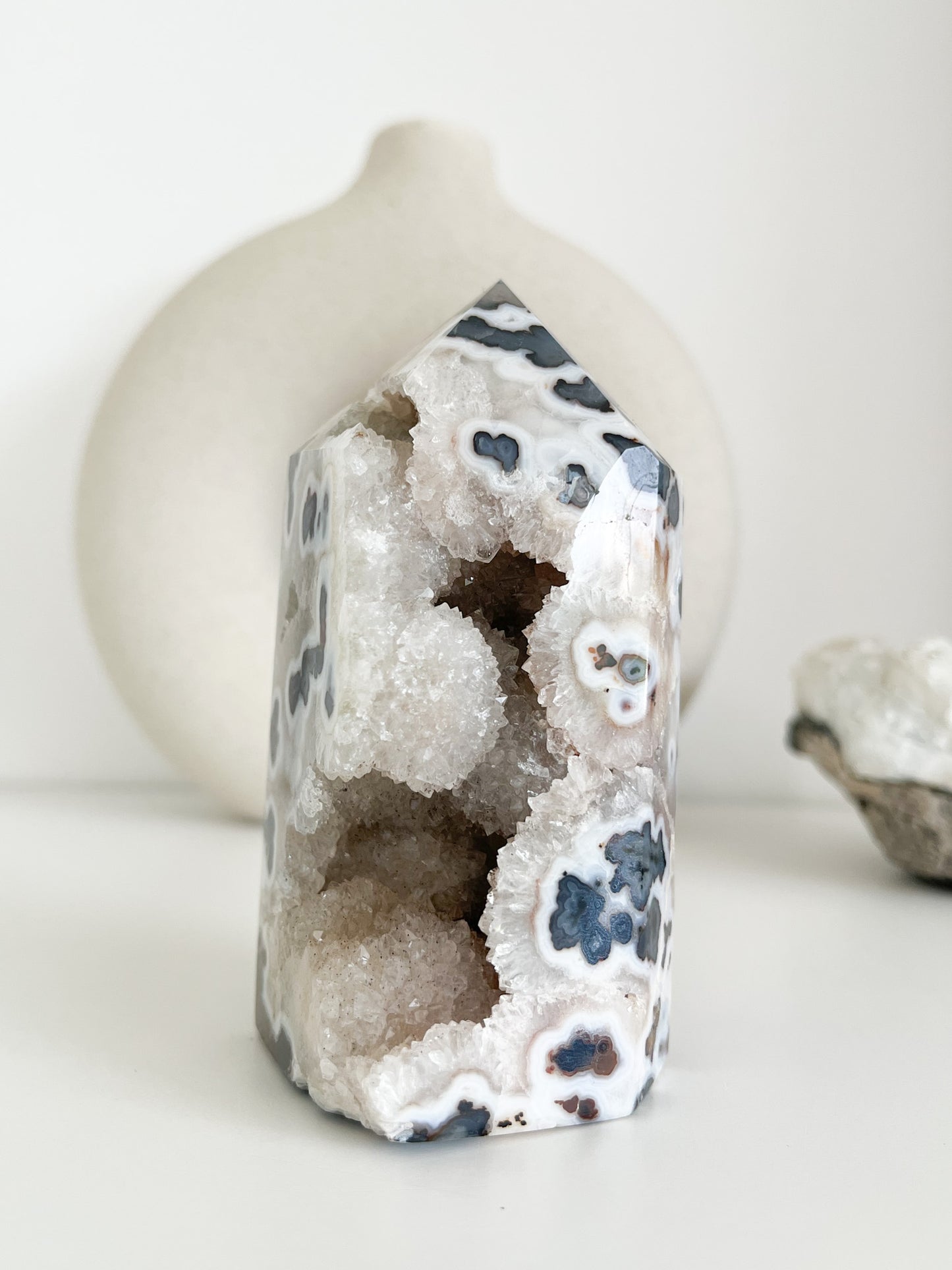 Wunderschöner, druzy Achat Turm 💫