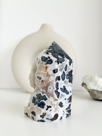 Wunderschöner, druzy Achat Turm 💫
