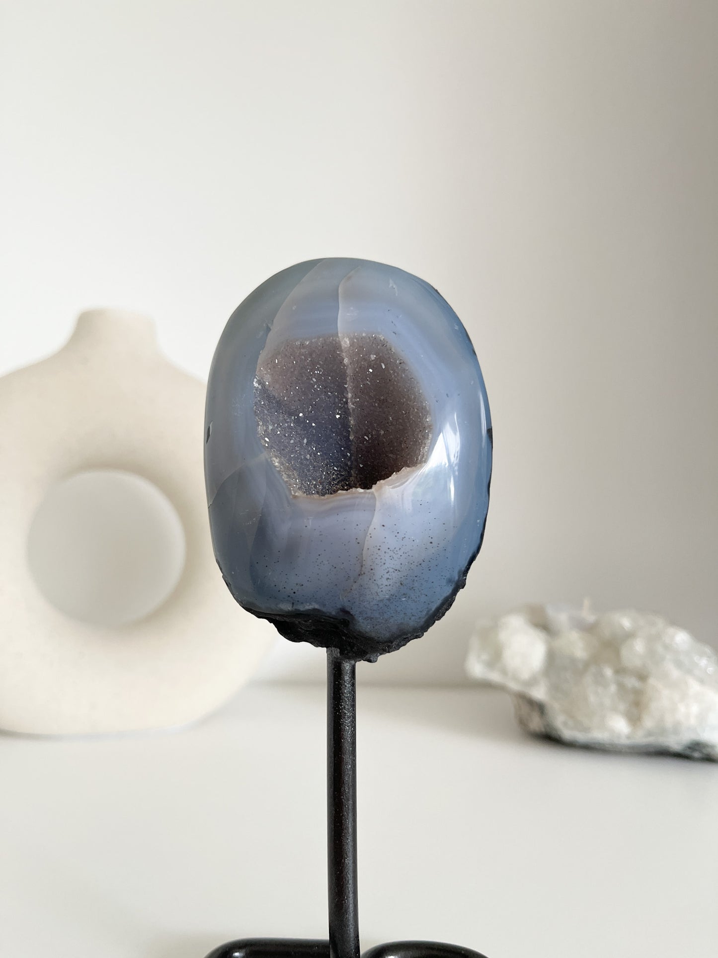 "Druzy" Achat auf Ständer (B-Ware)