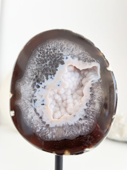 Wunderschöner druzy Achat auf Ständer