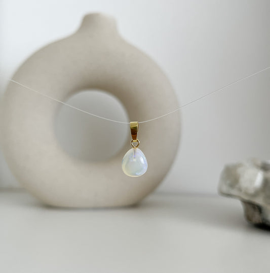 Wunderschön 🌈schimmernder Opal Anhänger, vergoldet💛