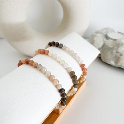 Schönes Mondstein🌙 Mix Armband in 6 mm
